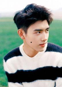 圈内八卦爆料陈飞宇图片,圈内八卦背后的真相揭晓 第3张 圈内八卦爆料陈飞宇图片,圈内八卦背后的真相揭晓 第3张